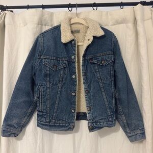Vintage Levi's Sherpa jacket